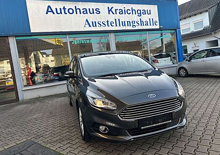 Ford S-Max Titanium Pano Navi kamera Garantie
