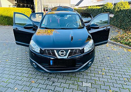 Nissan Qashqai 2.0 4 x CVT tekna