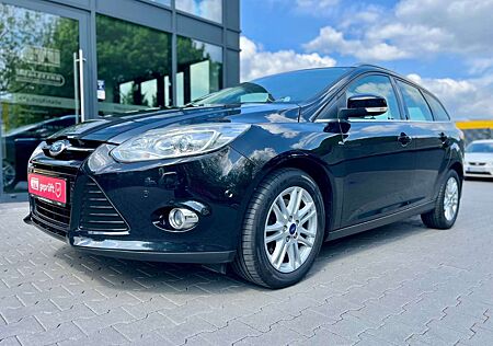 Ford Focus Turnier Titanium Navi Kamera ACC PDC Leder