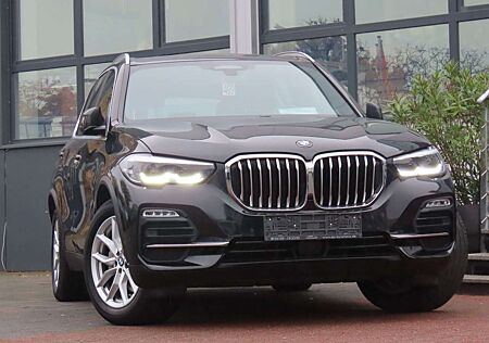 BMW X5 gebraucht kaufen BMW X5 xDrive30d HeadUp Softc. Keyless Aktivlenkung