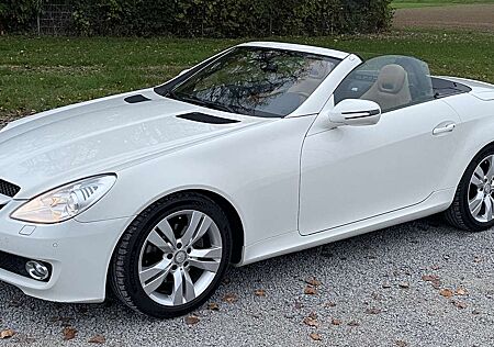 Mercedes-Benz SLK 300 7G-TRONIC Sport Edition Automatik Airscaf Tempomat