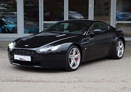 Aston Martin V8 Vantage V8 Coupé 4.7 Schaltgetriebe/ Leder/ ONYX