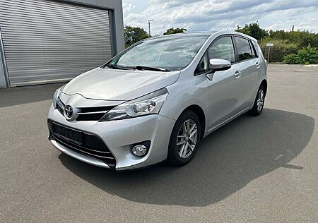 Toyota Verso 1.6 D-4D DPF Skyview *Kamera*Start/Stop*Panorama*