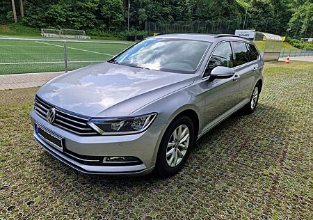 VW Passat Variant Volkswagen 2.0 TDI SCR Comfortline