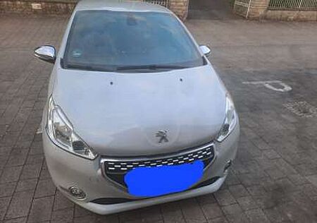 Peugeot 208 GTI 200 THP