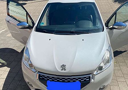 Peugeot 208 GTI 200 THP