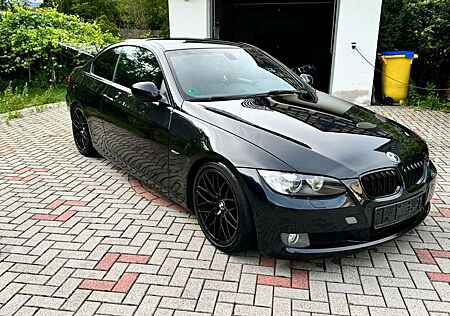 BMW 320D 320 E92 Coupe