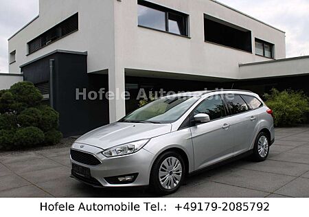 Ford Focus Turnier Business*TEMP/KLIMA/NAVI/APPLECAR*