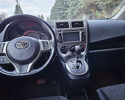 Toyota Verso-S Verso S 1.33 VVT-i Multidrive Club