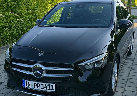 Mercedes-Benz B 200 d 8G-DCT Progressive