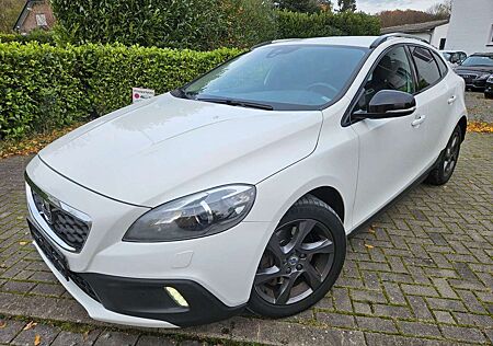 Volvo V40 2.0 D3 Cross Country Summum Xen NAV Keyless