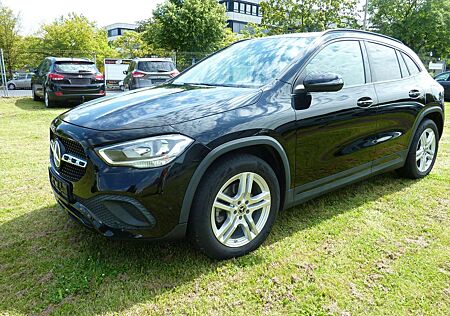 Mercedes-Benz GLA 200 d (247.712) Progressive, viele Extras...