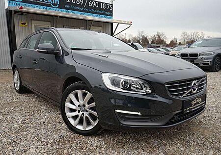 Volvo V60 Momentum Aut. |Tempom.| |KD lückenlos |