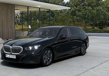 BMW 520 i Tour Aut. M Sport 360° HUD 20" Ad.LED Pa+
