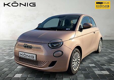 Fiat 500E 3+1 42 kWh Klimaautomatik, Carplay