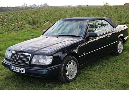 Mercedes-Benz E 220 E-Klasse Cabrio