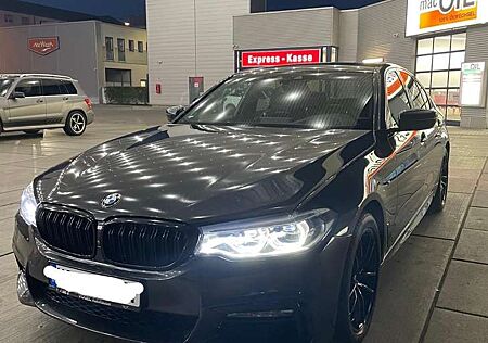 BMW 530 d xDrive M Sport Auto top zustand