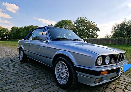 BMW 325i 325