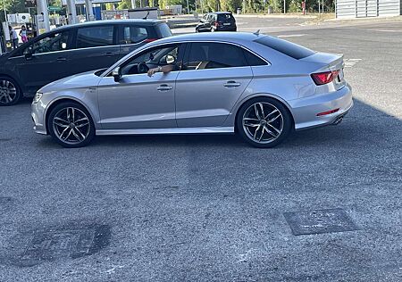 Audi A3 2.0TDI SLINE