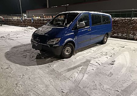 Mercedes-Benz Vito 111 CDI Lang Mixto