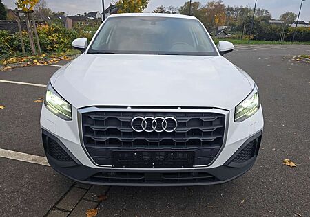 Audi Q2 35 TDI, Kamera, Navi, LED-Scheinwerfer, 1 Hand