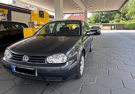 VW Golf Volkswagen 1.6SR neuen Tüv top zustand