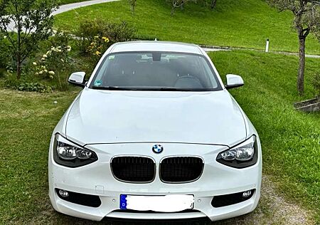 BMW 116i 116 - Rentner-Garagenfahrzeug