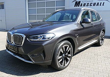BMW X3 xDrive 30 e Leder Sportsitze Innovationspaket AHK