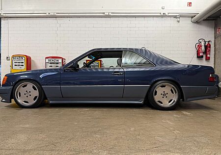 Mercedes-Benz 300 CE-Klasse CE-24