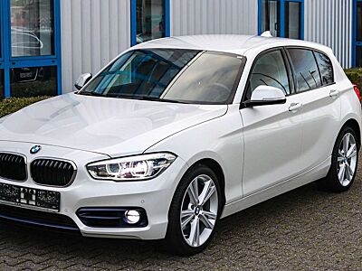 BMW 120 d xDrive AUTOMATIK*LEDER*LED*AHK*NAVI*SHZ*PDC