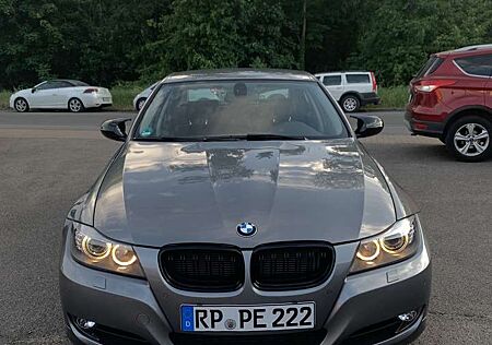 BMW 320xd 320 e90