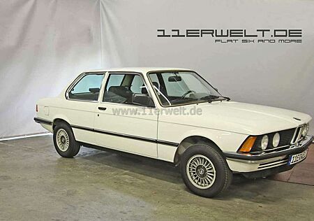 BMW 323 i