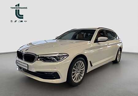 BMW 540 i xDrive Touring DrvAssPlus Pano Standhzg HUD