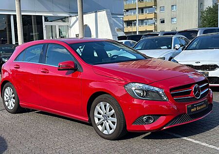 Mercedes-Benz A 180 Style * LED * Navi * Teil-Leder *