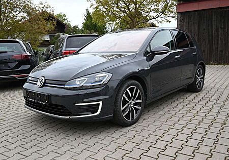 VW Golf Volkswagen VII Lim. e-/Wärmepump/Virtual/Leder