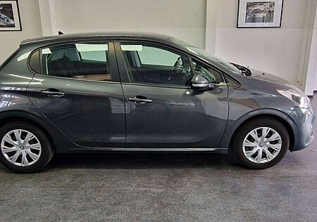 Peugeot 208 1.2 Active Klima PDC 92.000 km TÜV 07/2027