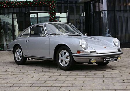 Porsche 911 S Coupe