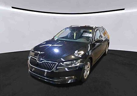 Skoda Superb Style Aut.1.8 TSI ACC- Navi- Xenon-SHZ