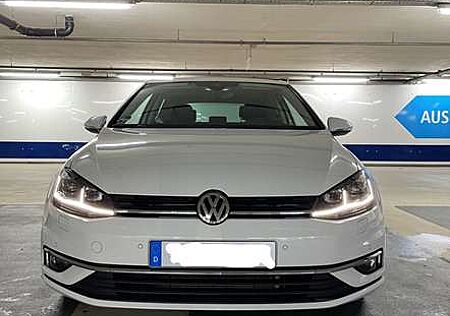 VW Golf Volkswagen 1.6 TDI DSG Join