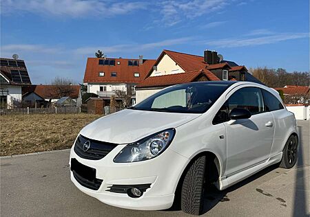 Opel Corsa 1.4 16V Limited Edition (+ OPC Line)