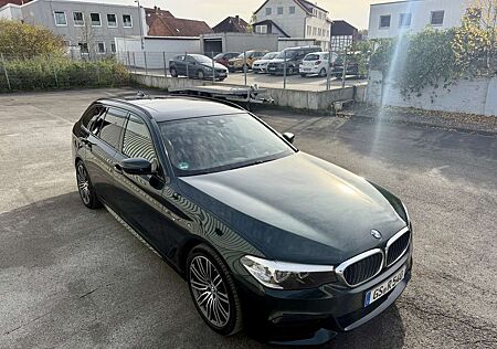 BMW 540i 540 xDrive Touring Aut. edel