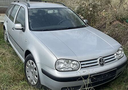 VW Golf Variant Volkswagen 1.6