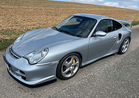 Porsche 996 911 GT2