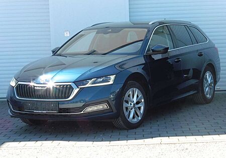 Skoda Octavia 2.0 TDI DSG Matrix ACC Navi HUD RFK AHK