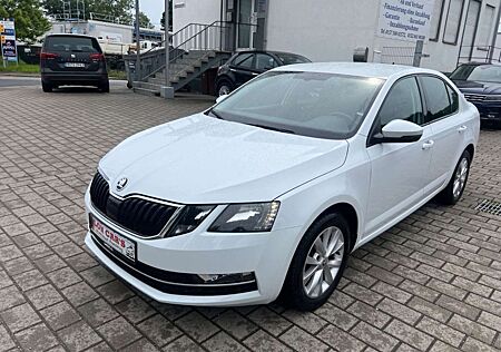 Skoda Octavia Lim. Style/Navi/PDC/SHZ/T.Leder/TOP