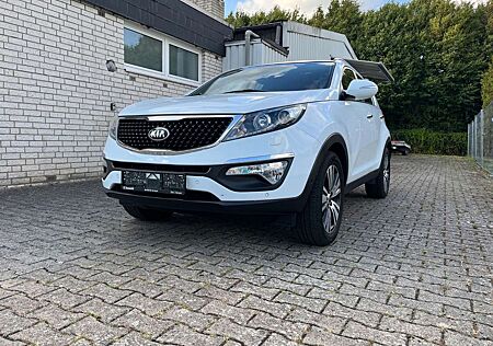 Kia Sportage Spirit 2WD/1 Hand/Scheckheftgepflegt