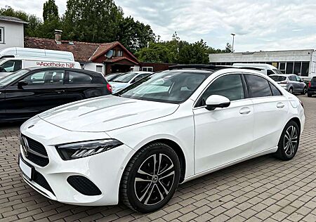 Mercedes-Benz A 220 4Matic lim. TÜV NEU / PANO / GARANTIE