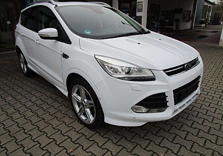 Ford Kuga Individual, Navi, Winter-Paket, Anhängerkupplung