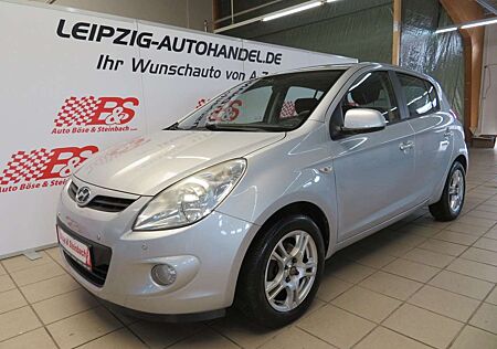 Hyundai i20 Comfort Automatik*Klima*PDC*USB*iPod*