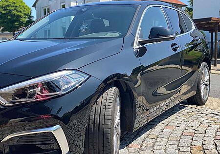 BMW 120i 120 Aut. Luxury Line